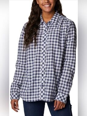 Columbia Camp Henry III Perfect lightweight beach coverup